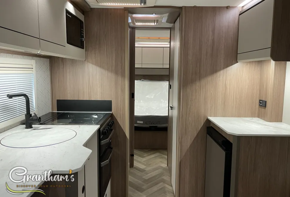 Coachman Laser   2026