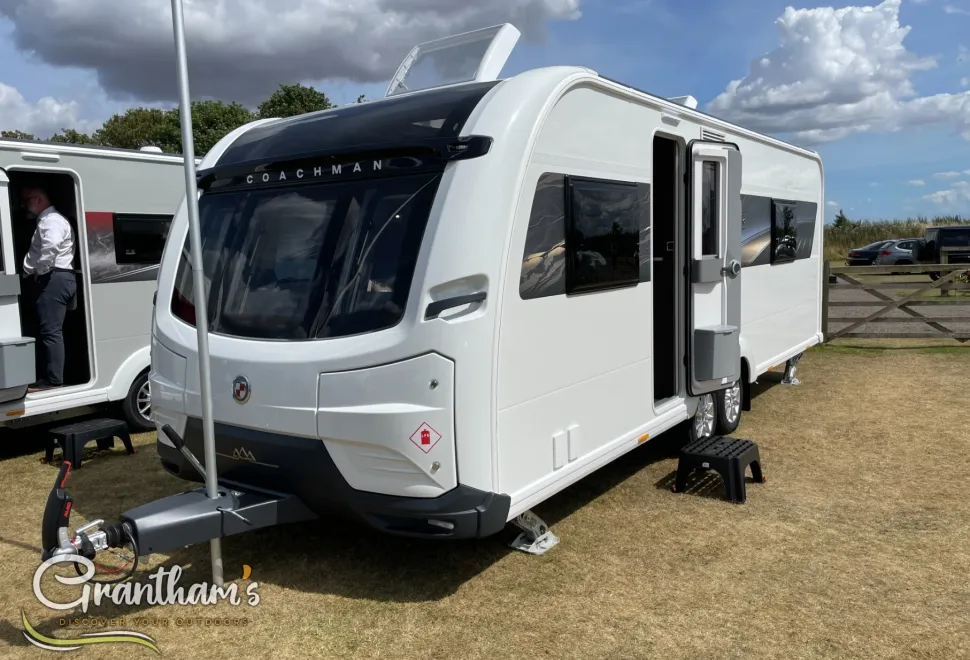 Coachman Lusso   2026