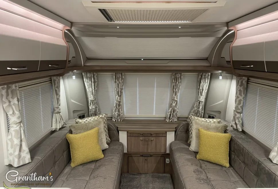 Coachman VIP   2026