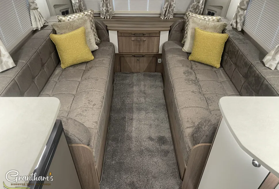 Coachman VIP   2026