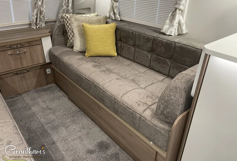 Coachman VIP   2026