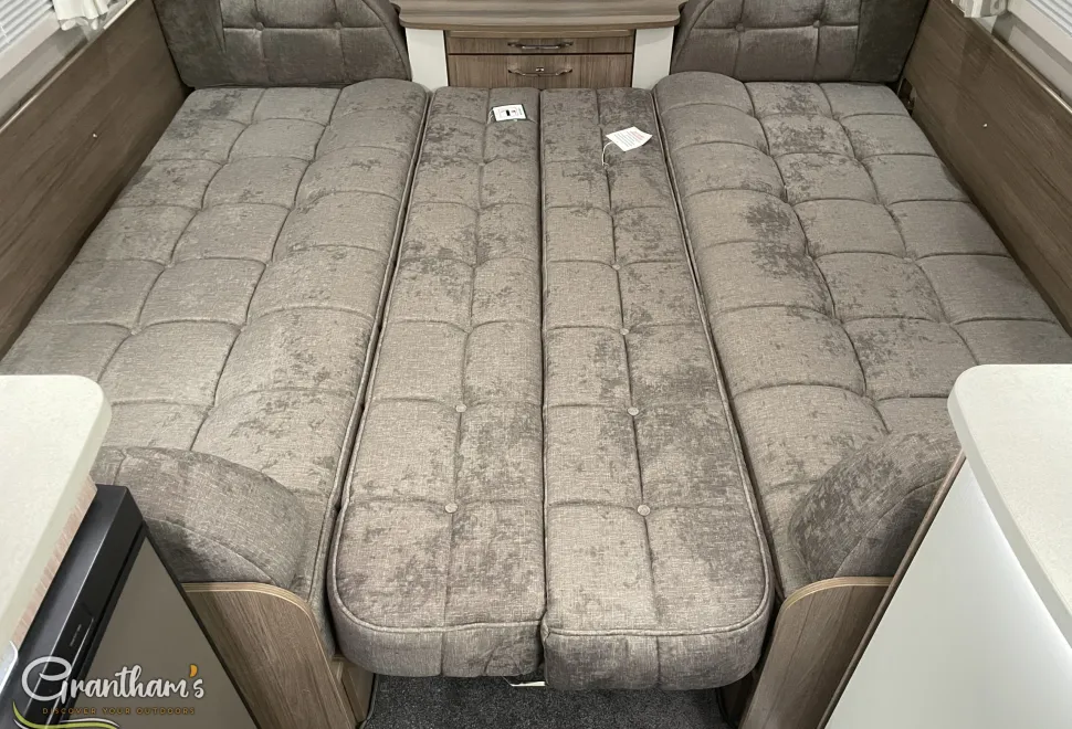 Coachman VIP   2026