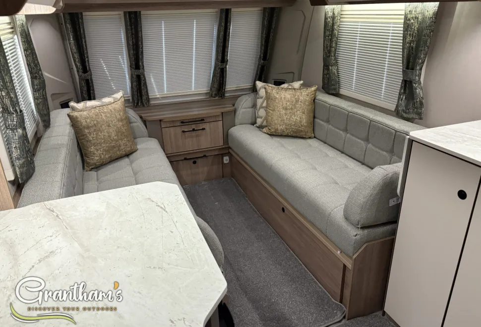 Coachman Acadia   2026