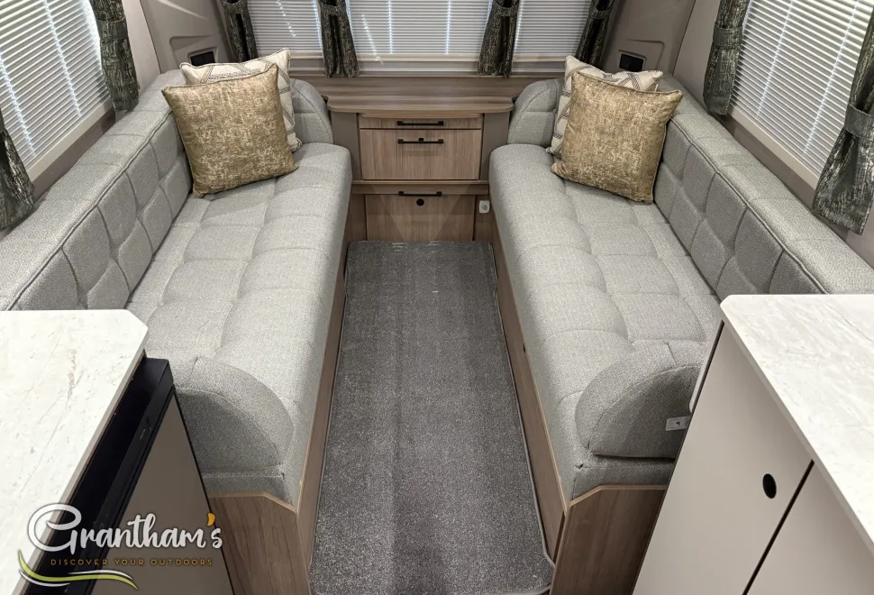 Coachman Acadia   2026