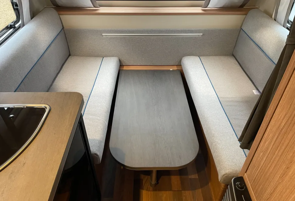 WEINSBERG CaraOne   2025