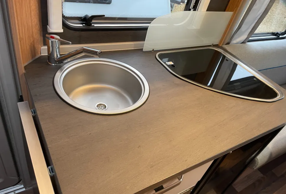 WEINSBERG CaraOne   2025