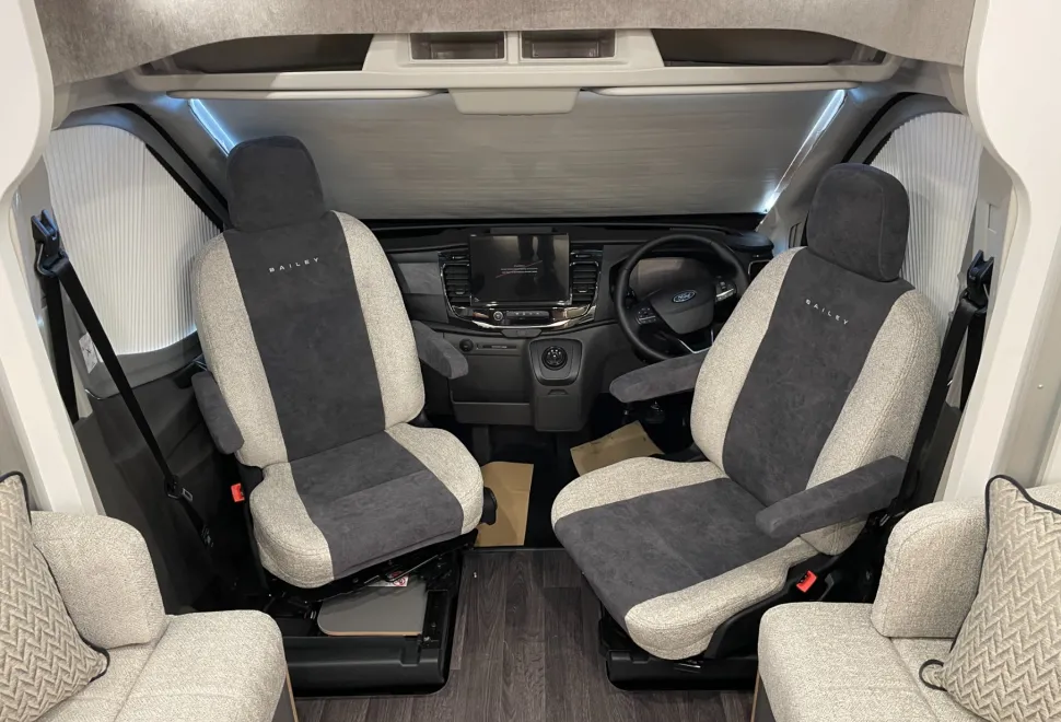 Bailey Adamo XL-T   2025