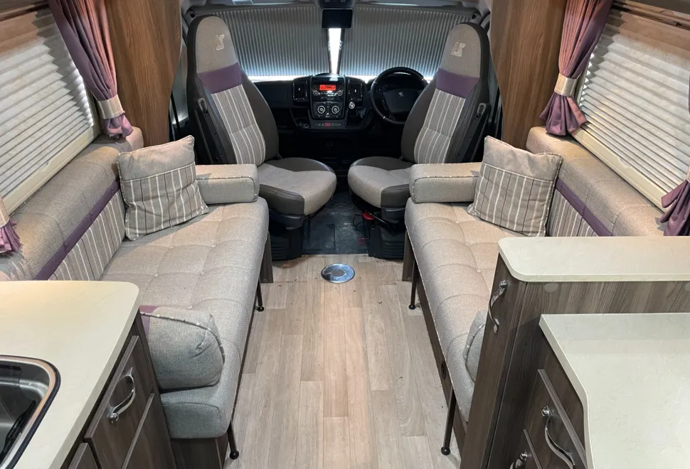 Auto Sleeper    2017
