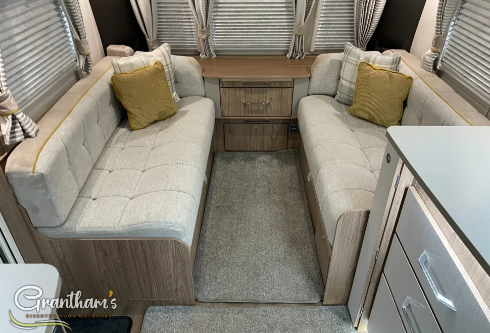 Coachman    2019