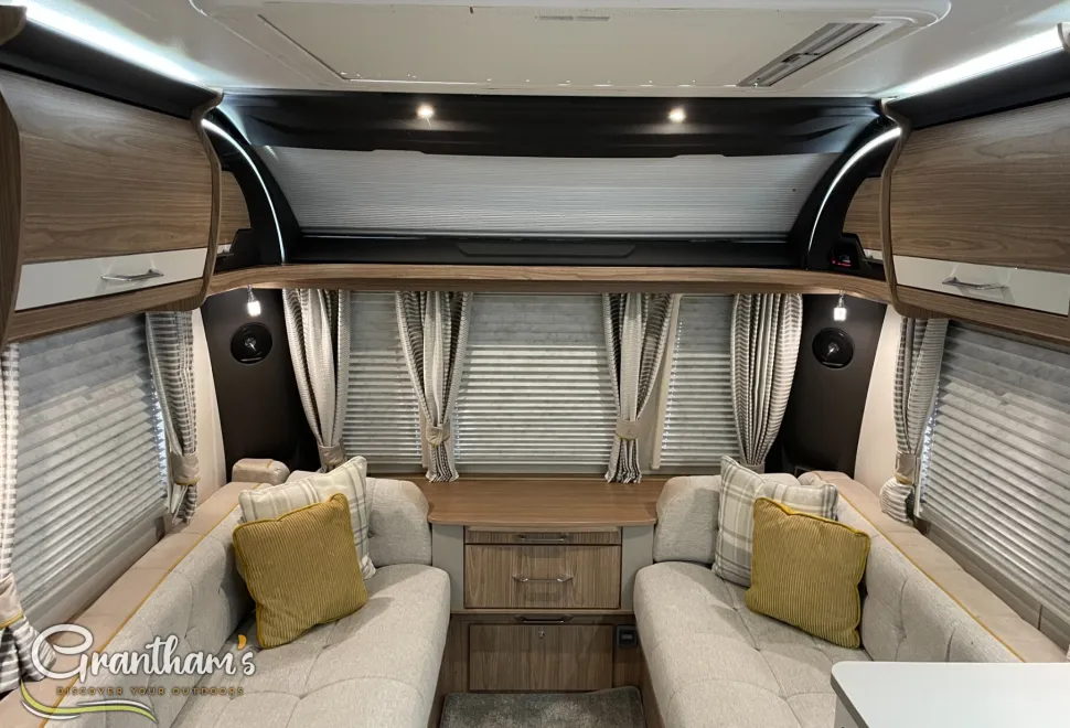 Coachman    2019