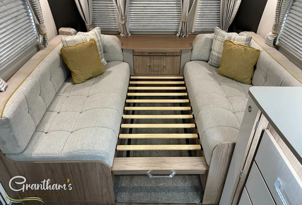 Coachman    2019