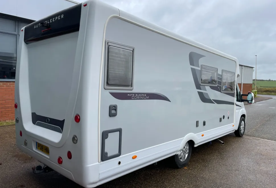 Auto Sleeper    2018
