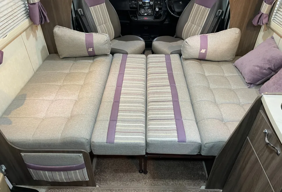 Auto Sleeper    2018