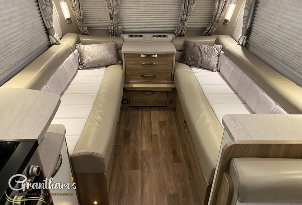 Swift Elegance 530  2016