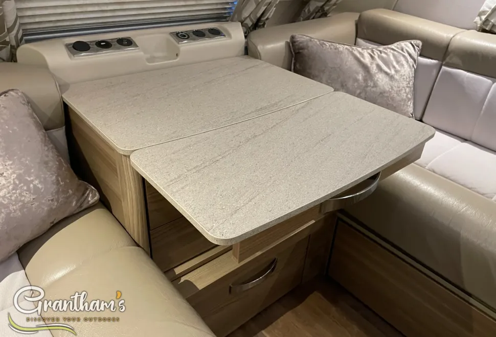 Swift Elegance 530  2016