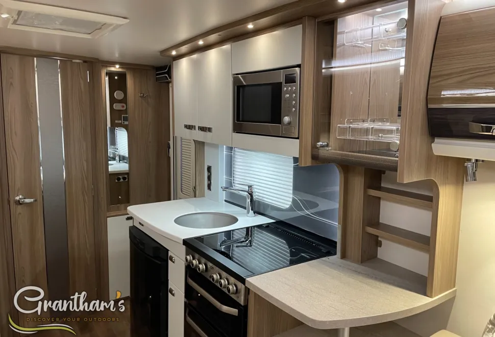 Swift Elegance 530  2016