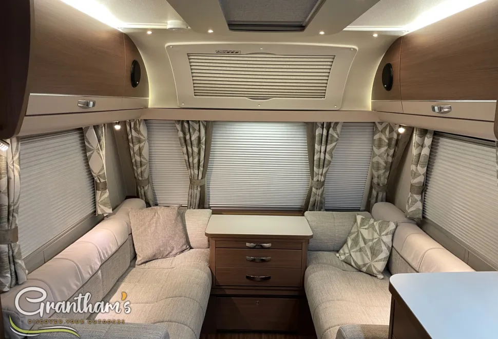 Elddis   2017