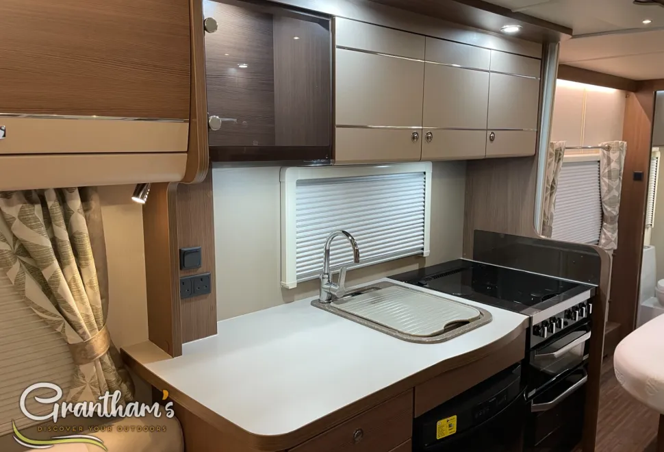 Elddis   2017