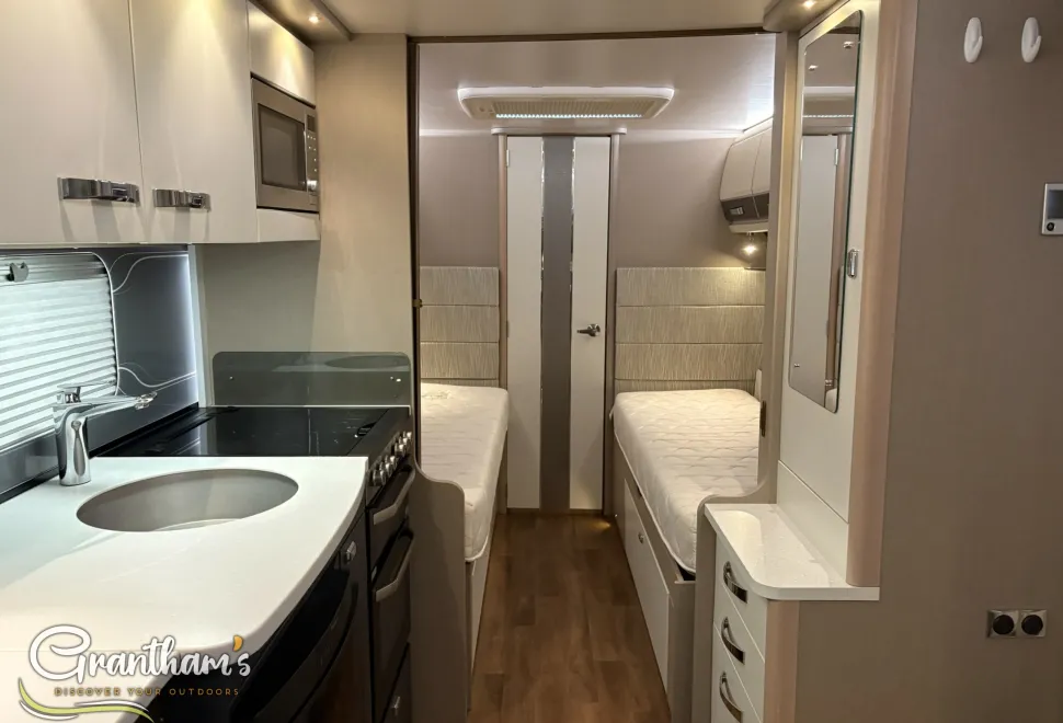 Swift Sterling Continental  2015