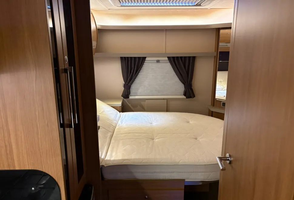 Auto Trail   2015