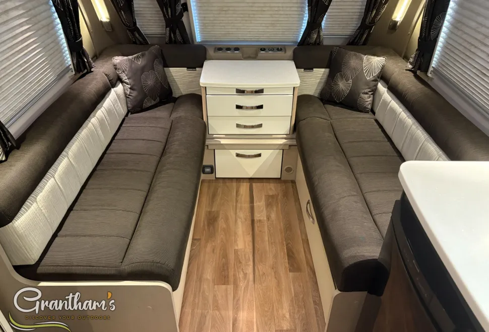 Swift Sterling Continental  2015