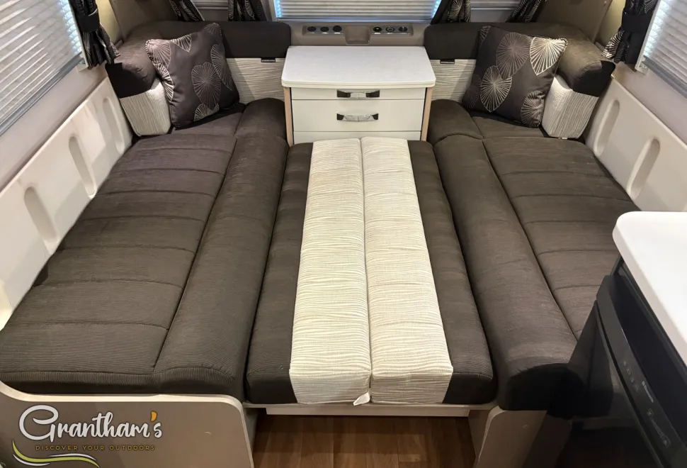 Swift Sterling Continental  2015