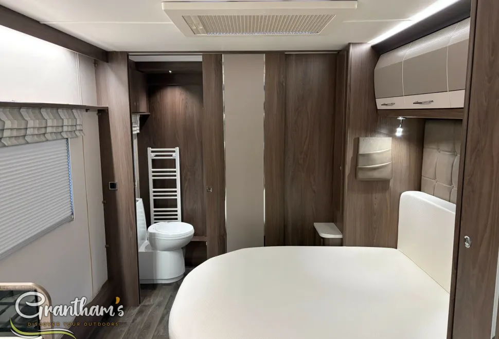Coachman Laser  2023