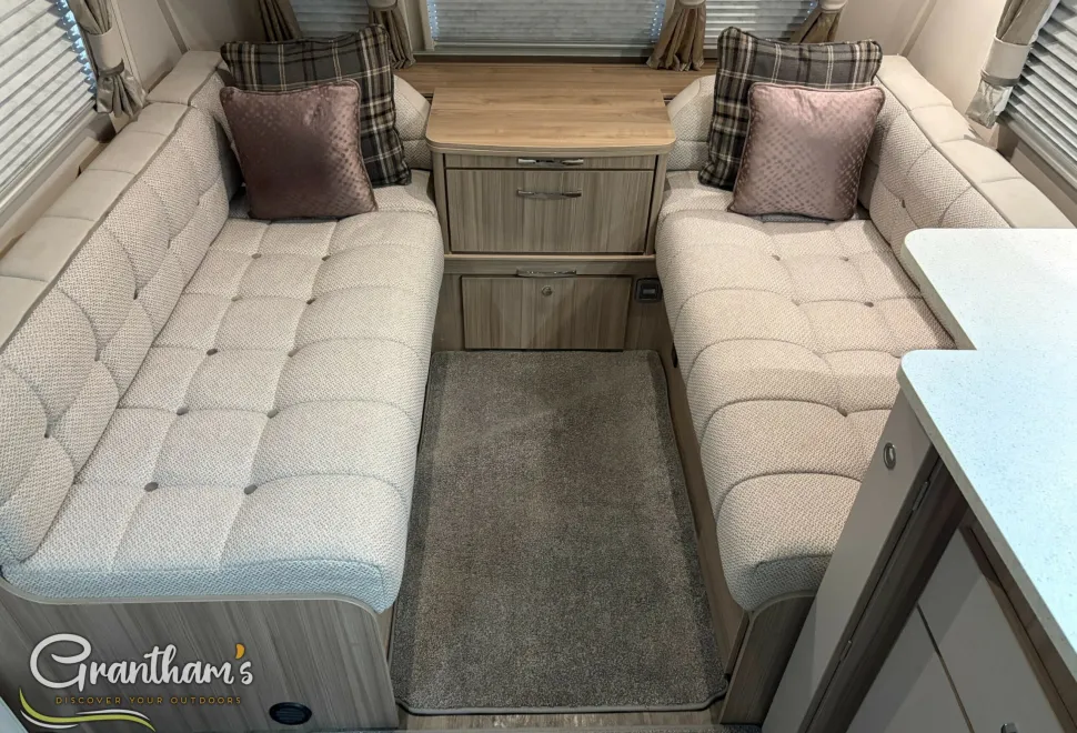 Coachman   2019