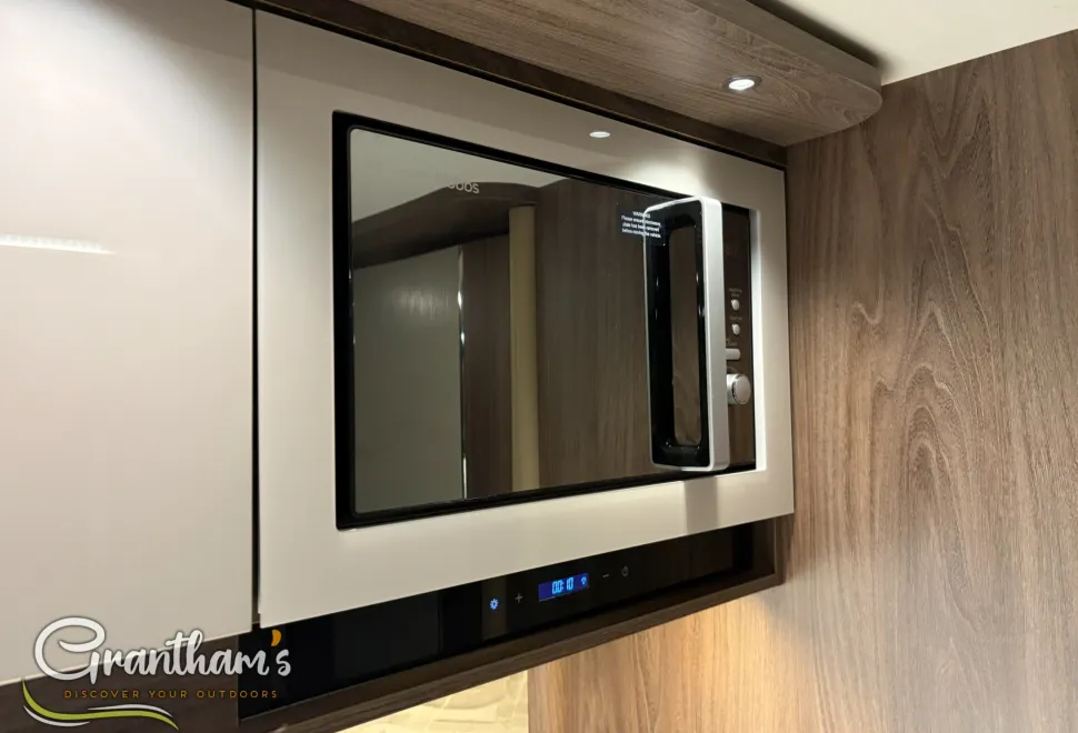 Coachman Laser  2023