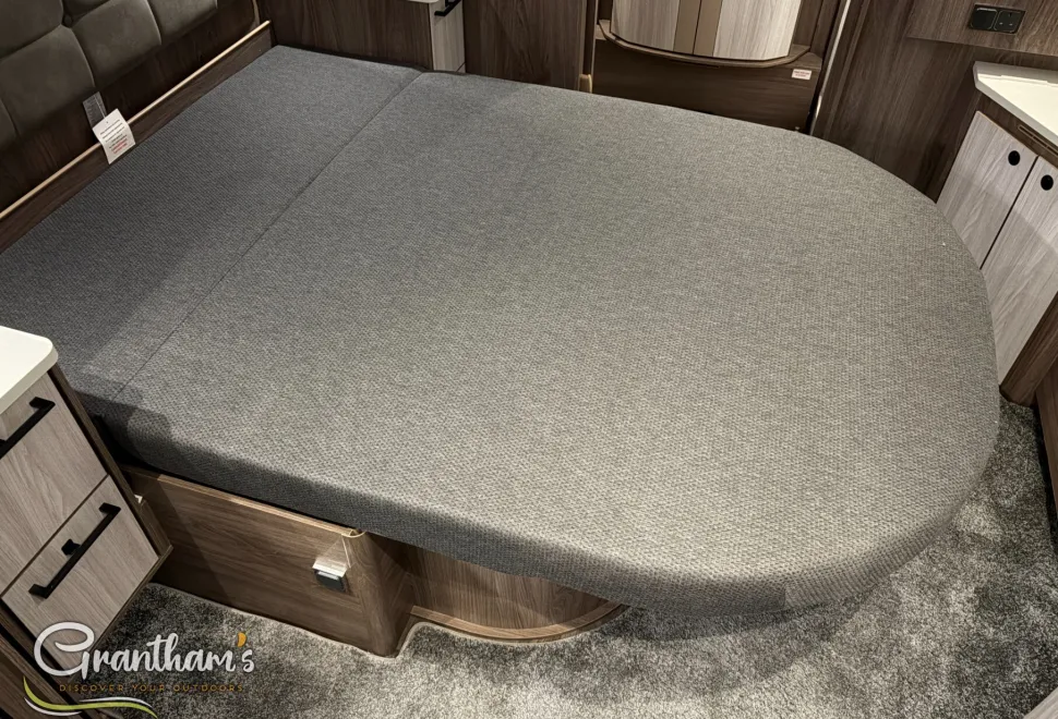 Coachman Lusso  2025