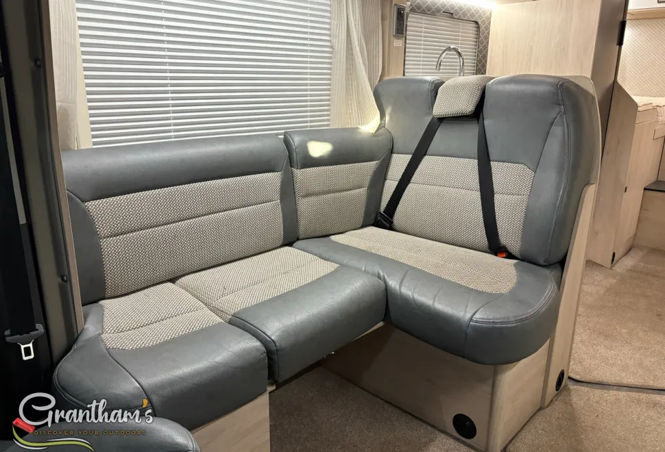 Auto Trail   2018