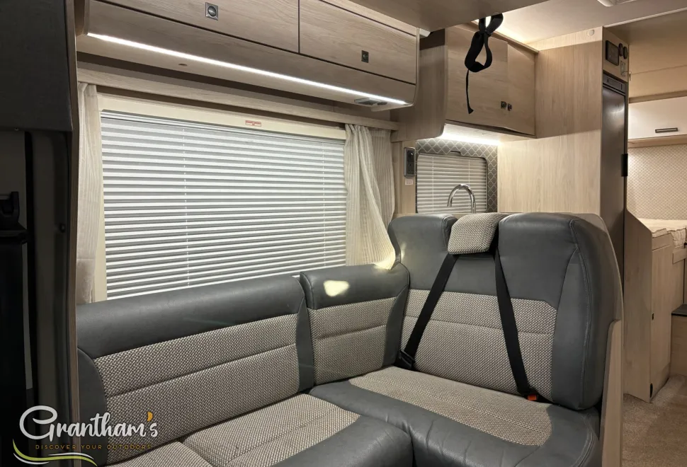 Auto Trail   2018