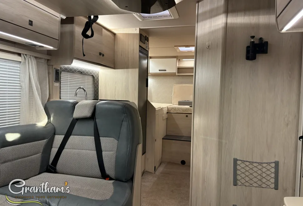 Auto Trail   2018