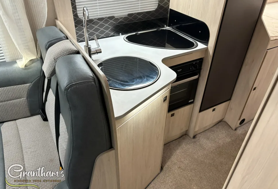 Auto Trail   2018