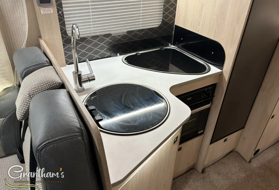Auto Trail   2018