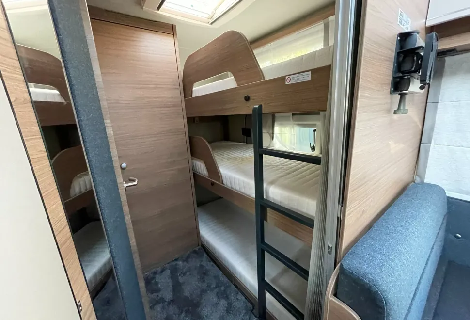 KNAUS Sport   2024