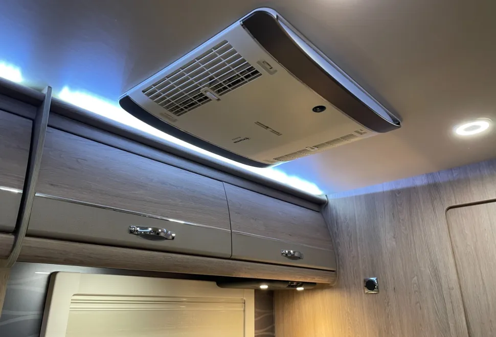 Auto Sleeper    2022