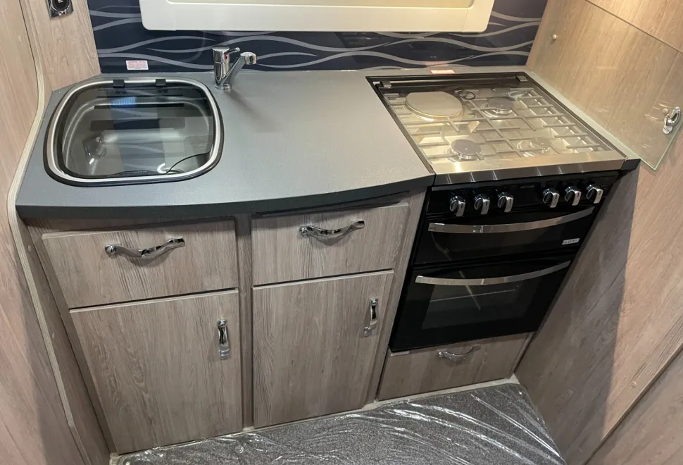 Auto Sleeper    2022