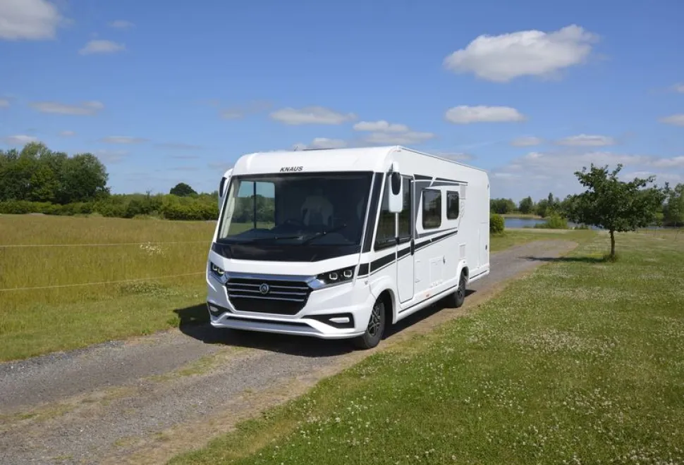 Knaus-Live-I-700-A-class-motorhome-exterior-32865