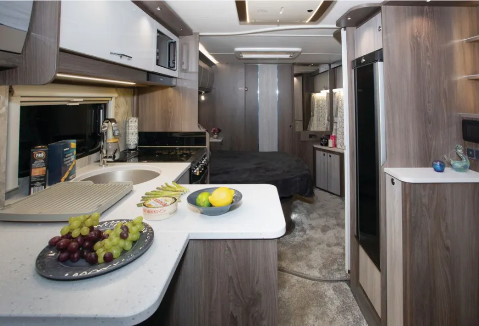 The-Coachman-Lusso-I-caravan-view-aft-31339