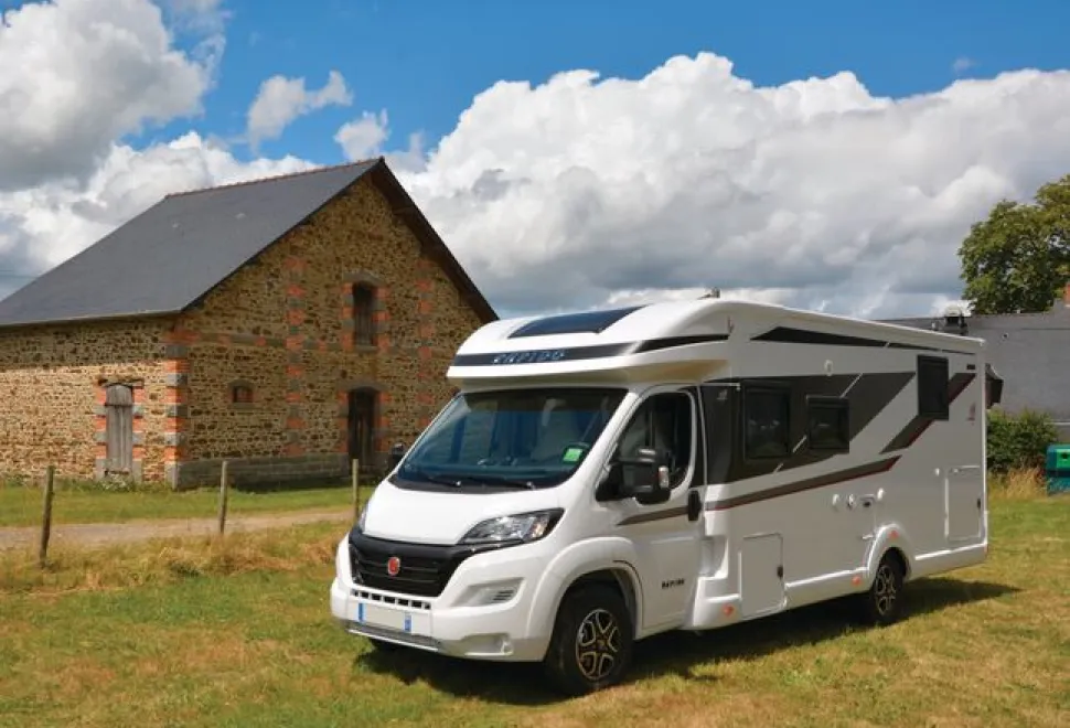 Rapido-696F-Ultimate-Line-37411