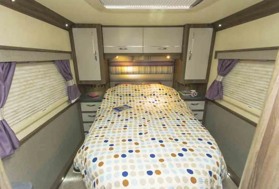 Corinium-rear-bed-75974