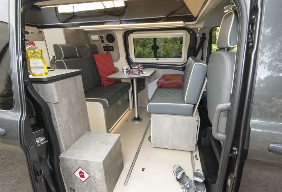 WildAx-Triton-interior-77602