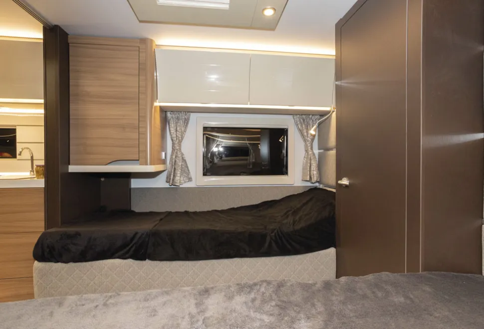 Adria-Alpina-Colorado-beds-44148