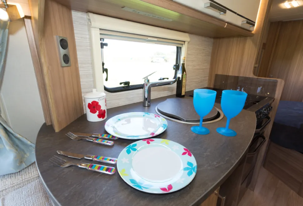 web-3-Plenty-of-kitchen-surface-space-26027