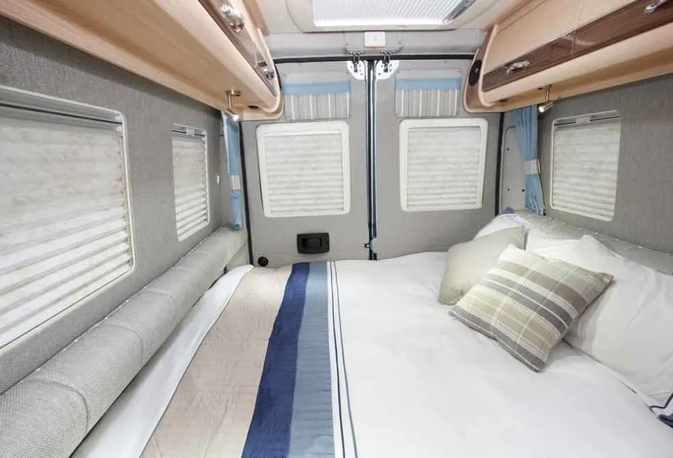 WARWICK_DOUBLE_BED-67847