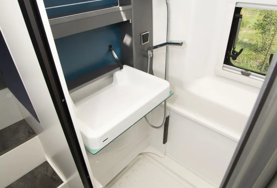 Avenir-washroom-66149