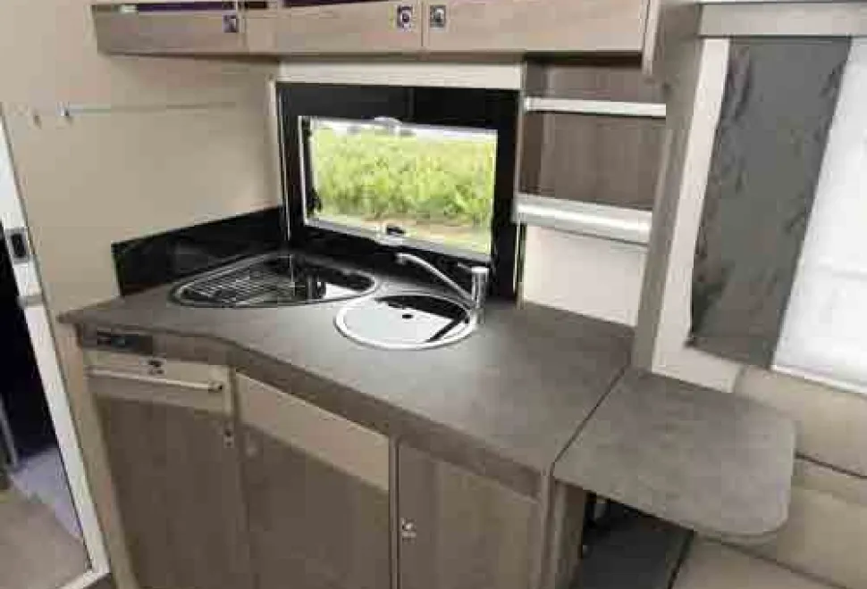 Chausson-Titanium-kitchen-75111