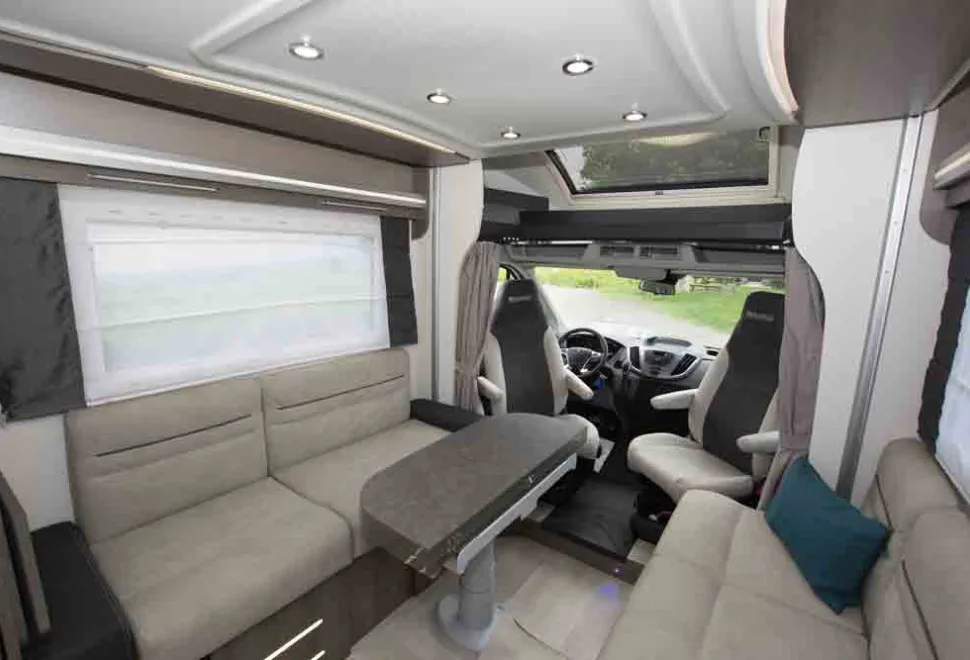 Chausson-Titanium-cab-24797