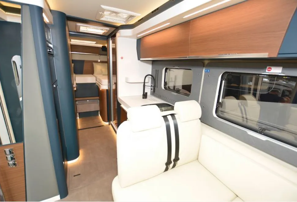 The Laika Kreos H5109 A-class motorhome interior